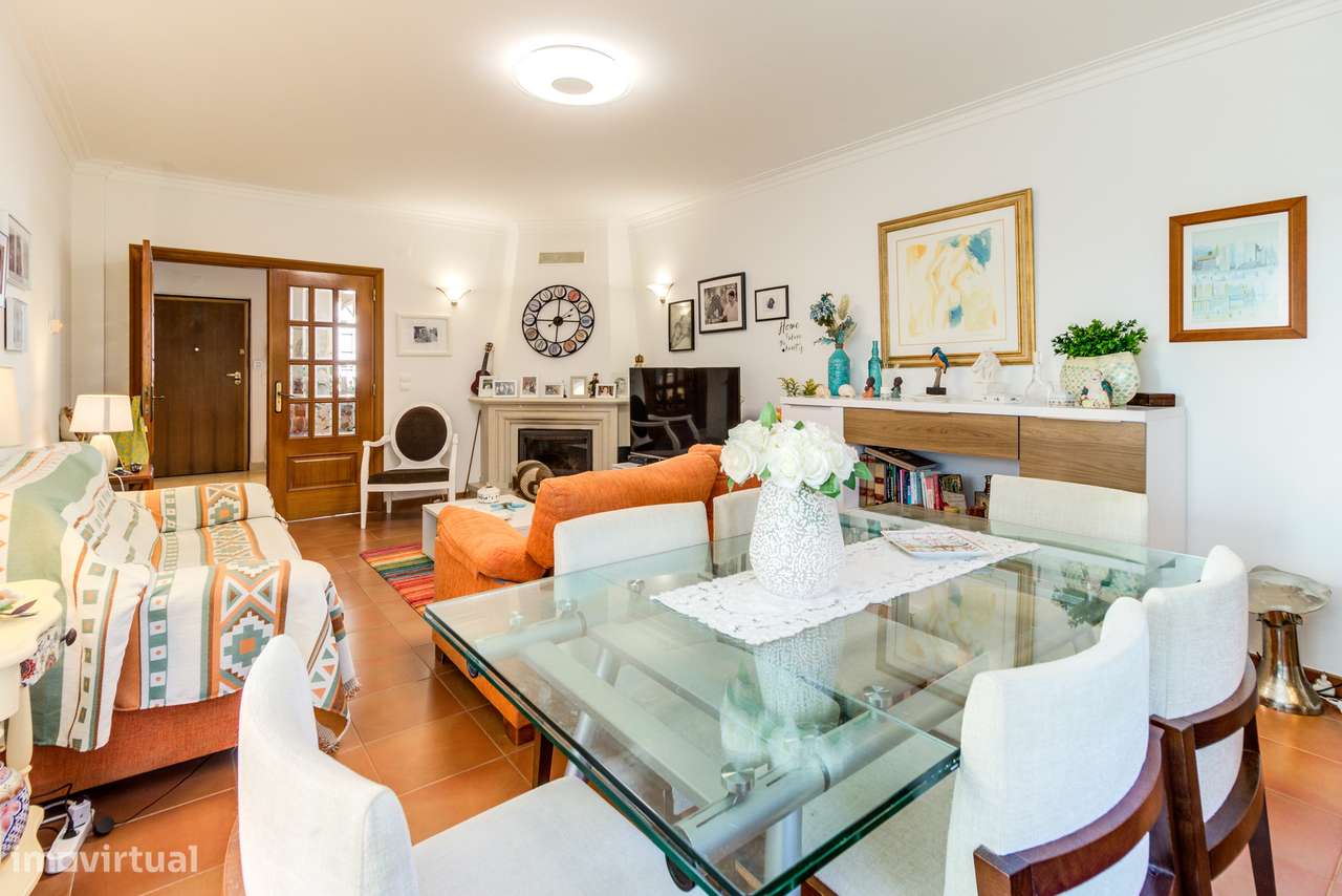 MORADIA NA ERICEIRA A 2 MINUTOS DA PRAIA - Grande imagem: 5/49