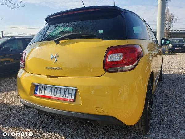 Citroën DS3 1.6 THP Ultra Prestige - 3