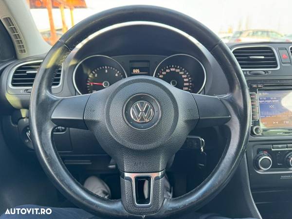 Volkswagen Golf 2.0 TDI DPF Comfortline - 21