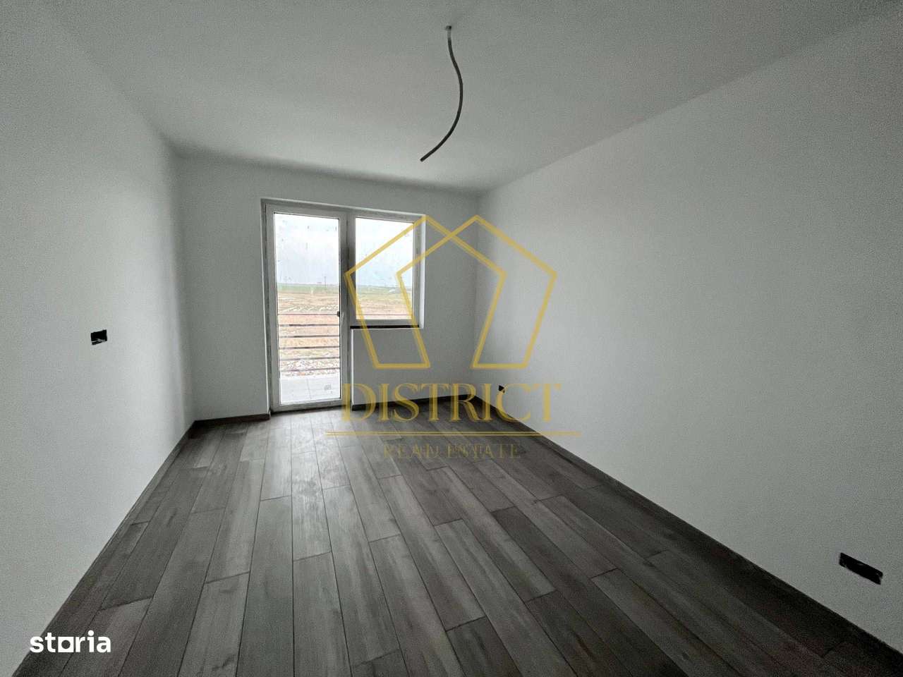 Duplex spatios cu 4 camere | Calea Urseni | COMISON 0% - Imagine principală: 3/8