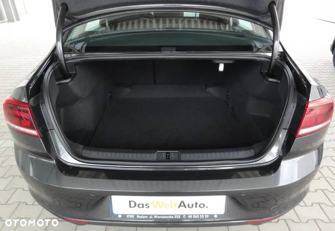 Volkswagen Passat 1.5 TSI EVO Essence - 8