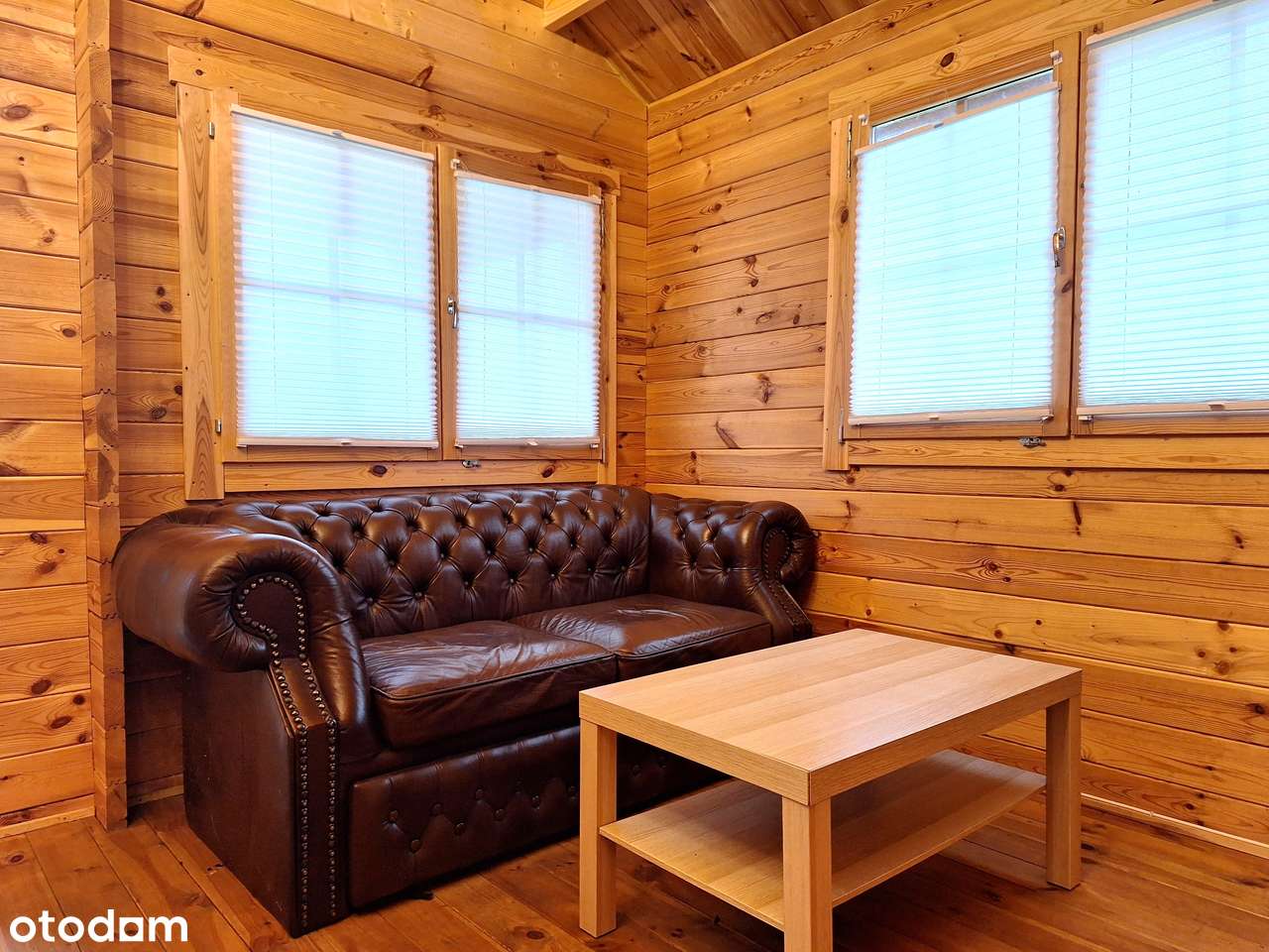 Działka z domkami letniskowymi nad jeziorem-19