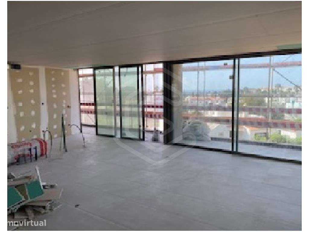 Apartamento T2, em construção, no Carvoeiro - Grande imagem: 5/63