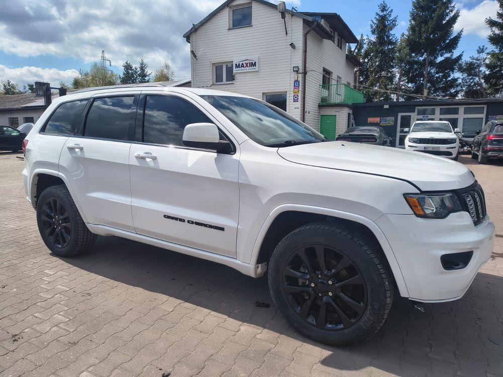 Jeep Grand Cherokee IV 3.6 V6 Pentastar 4WD Automatik Laredo 2020