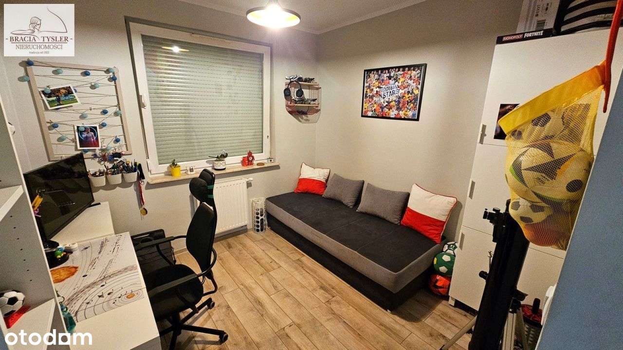 Apartament 3 piętro Balkon 2 pokoje 6 Planet 2010r-5