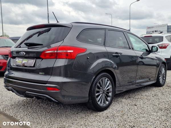 Ford Focus 1.0 EcoBoost ST-Line Black ASS - 6