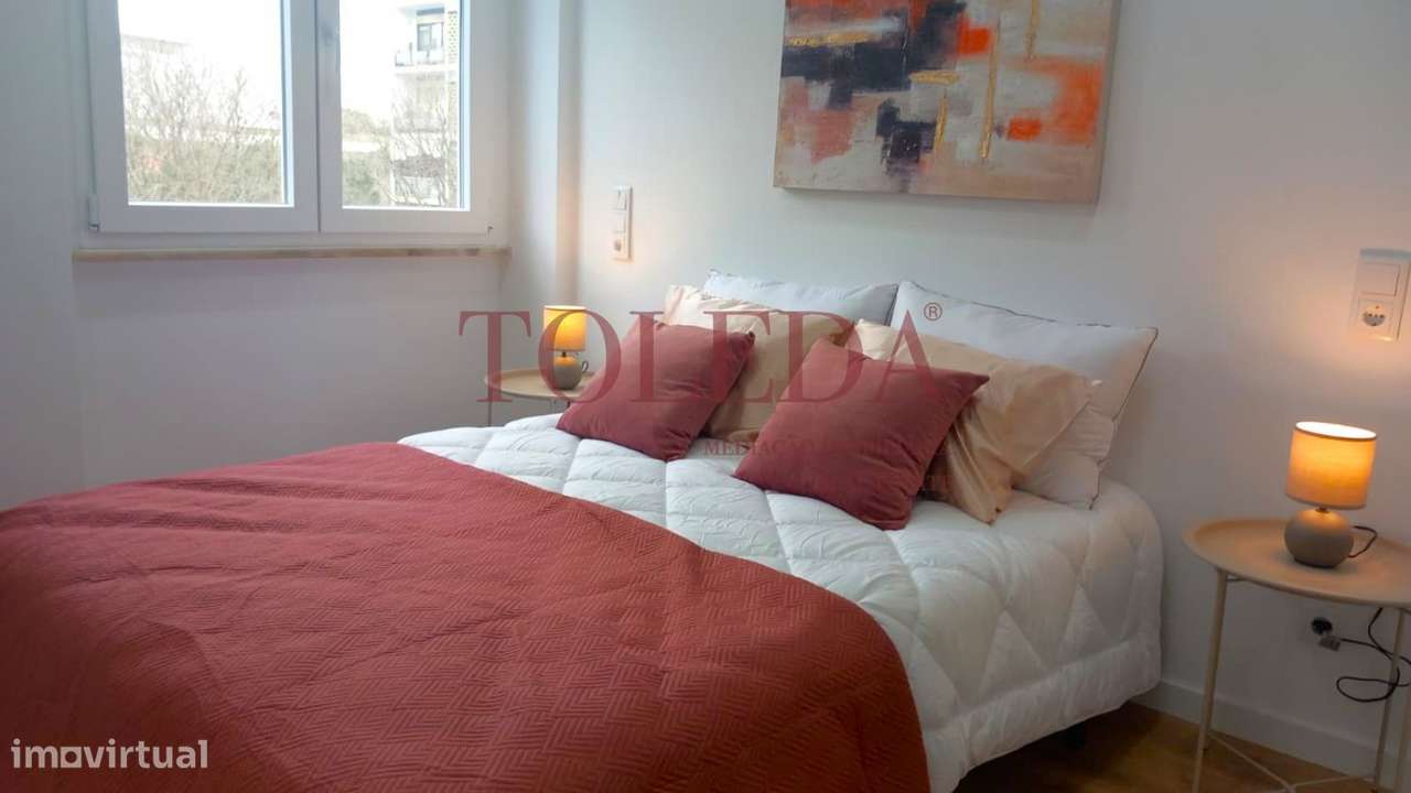 T3 com Varanda Remodelado em Benfica-14