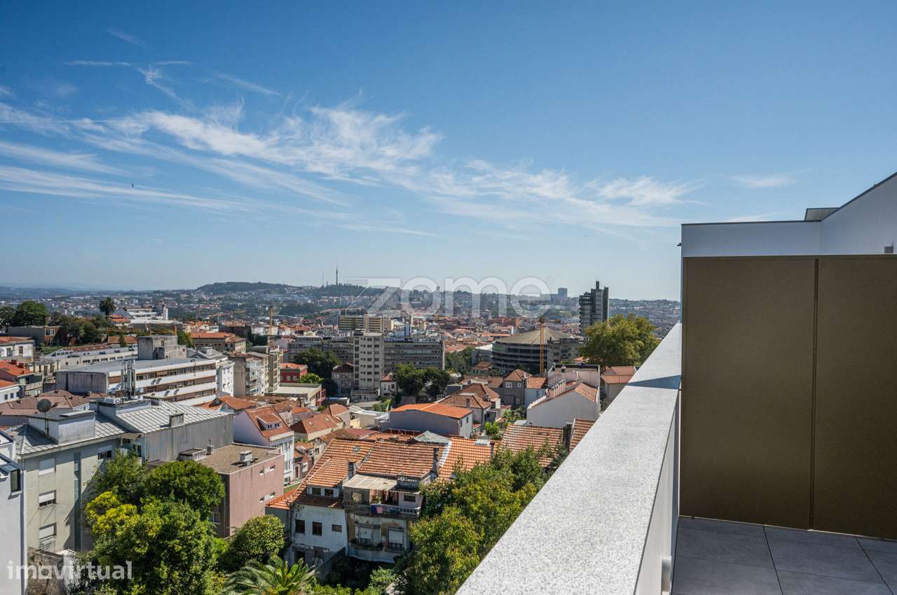 Apartamento T3 duplex c/ terraço, Porto Art Square | Baixa do Porto-14