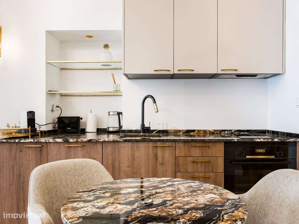 Apartamento T0 na Calçada do Combro, em Lisboa - Grande imagem: 5/13