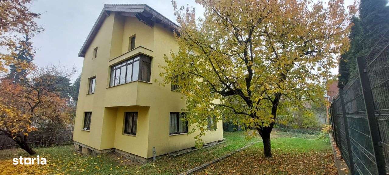 De vanzare casa in zona Papiu-str. Borzesti - Imagine principală: 2/5