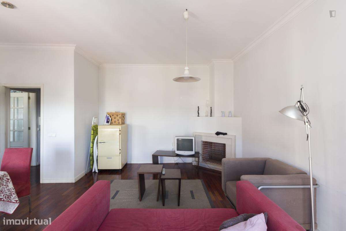 Quarto - localizado em Montes Claros Coimbra - Grande imagem: 4/20