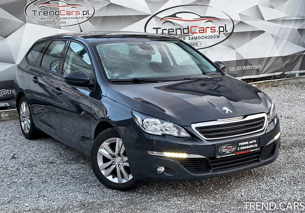 Peugeot 308 T9 (2014-2021) 1.2 PureTech Allure S&S 2017