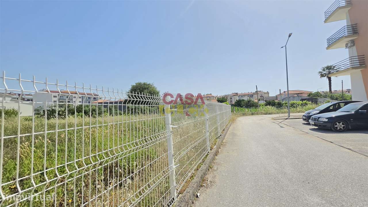 Terreno Para Construção T3 Venda em Nossa Senhora de Fátima,Entroncame-27