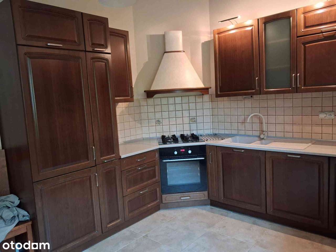 Przestronne 5-pokojowe mieszkanie z ogrodem i miejscem na garażem - Pełny obrazek: 4/18