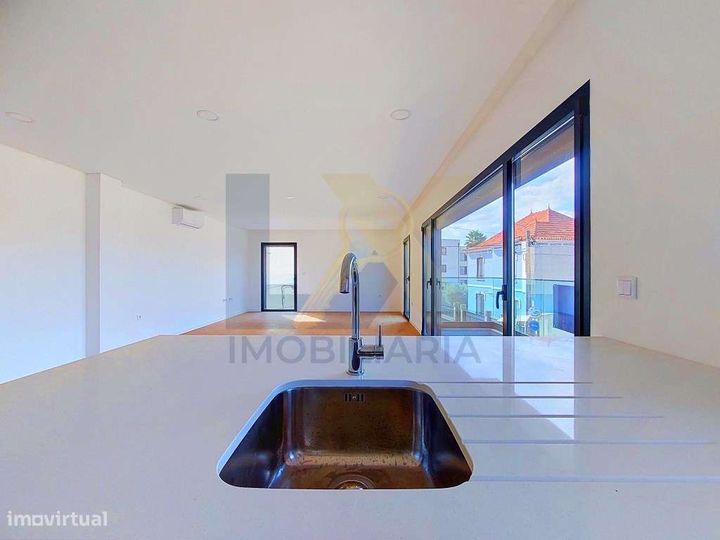 Apartamento T3 novo, com suíte e 2 lugares de garagem em Esgueira!!!-6