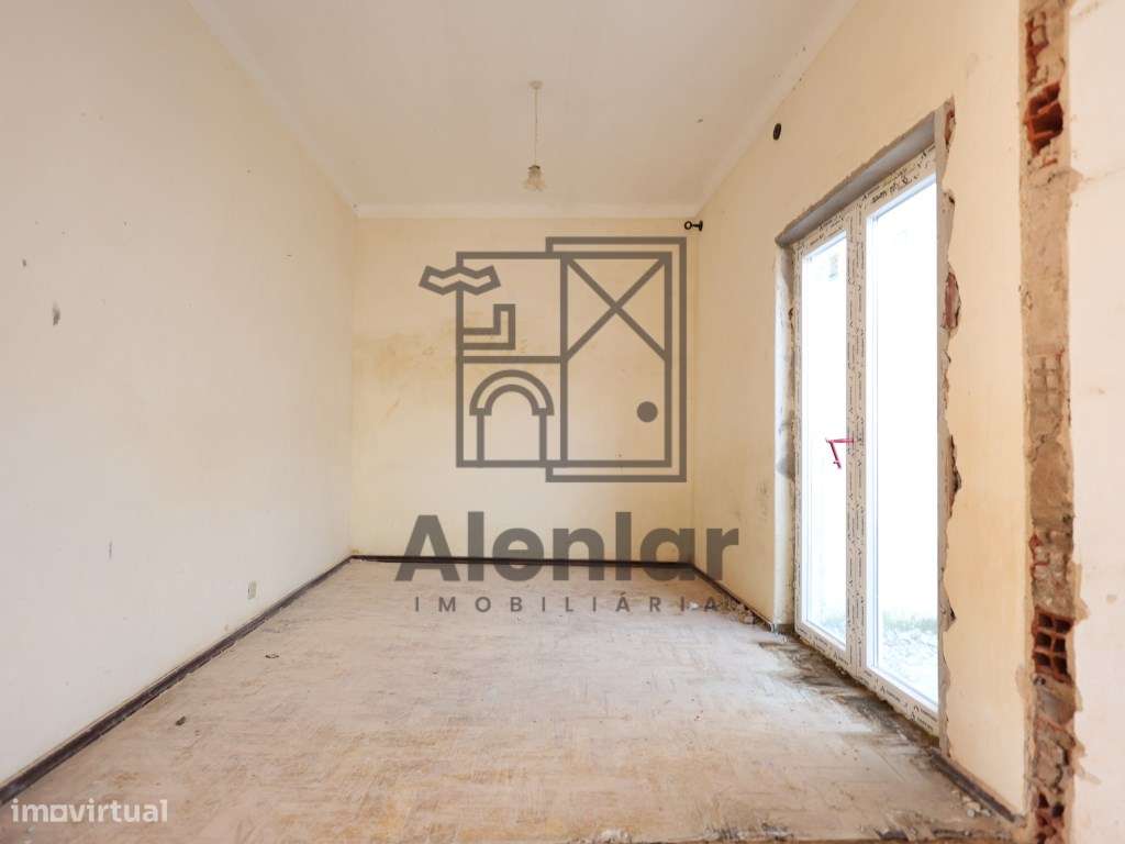 Moradia V3 em Alenquer - Oportunidade-3