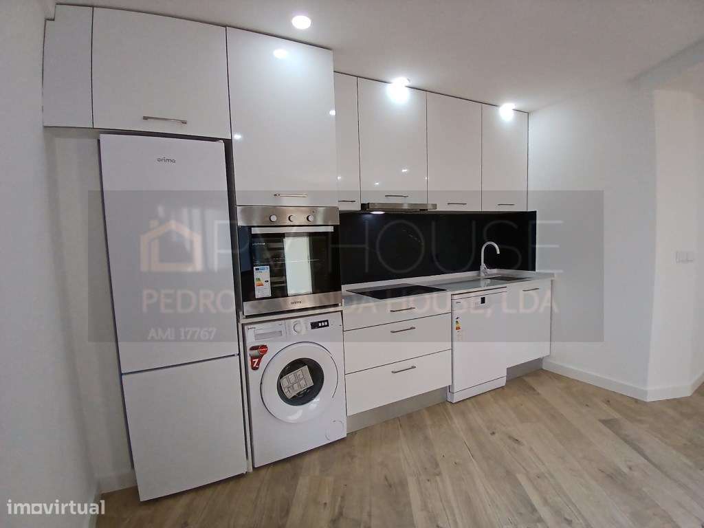 Apartamento T2+1 em Odivelas | Totalmente Remodelado-1