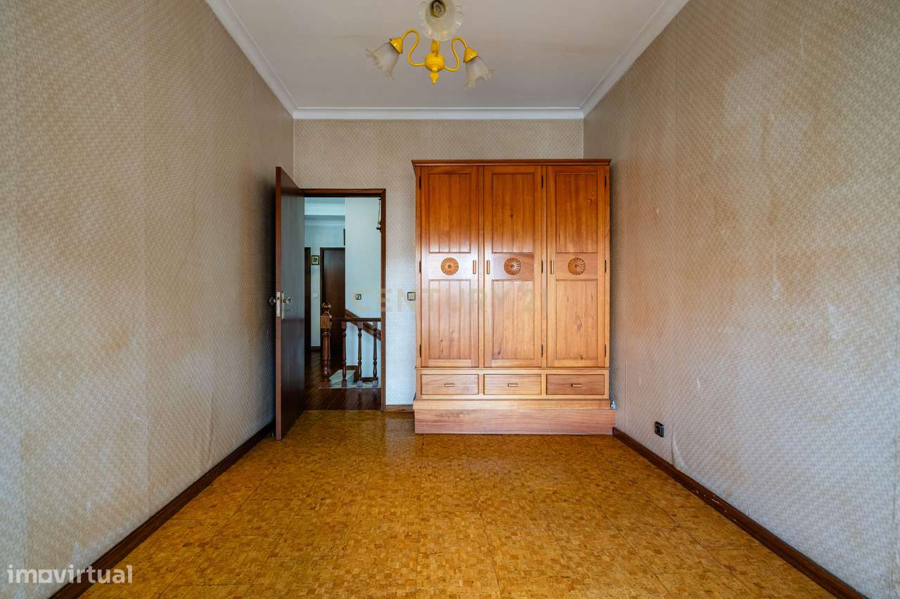 Moradia para recuperação em zona central de Rio Tinto-34