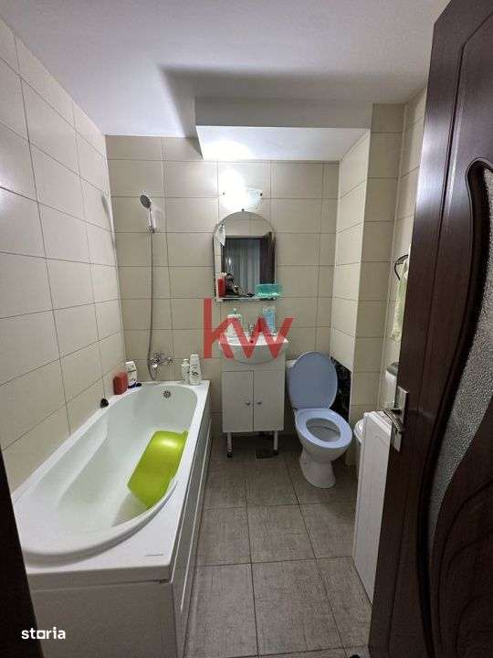 Apartament 2 camere Pod de Fier, decomandat, la strada! - Imagine principală: 3/8