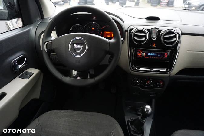 Dacia Lodgy 1.5 dCi Laureate - 13