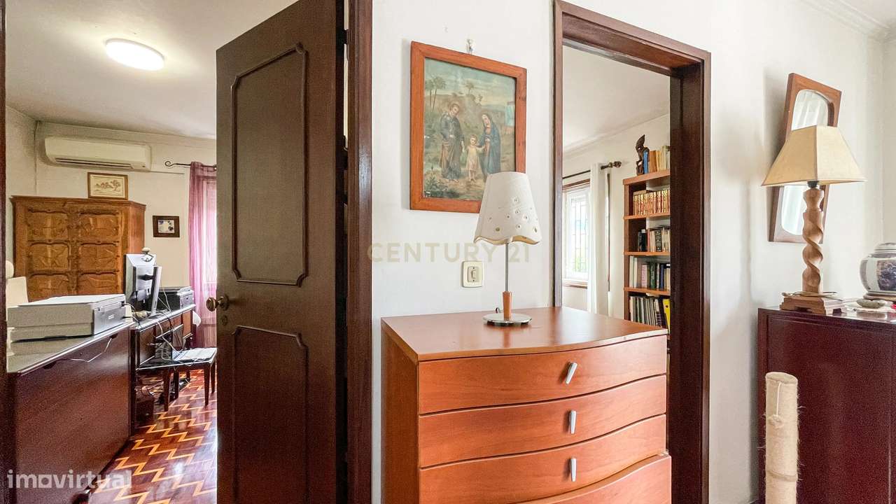 Moradia T5  | Oeiras Quinda das Palmeiras | 340m2-17