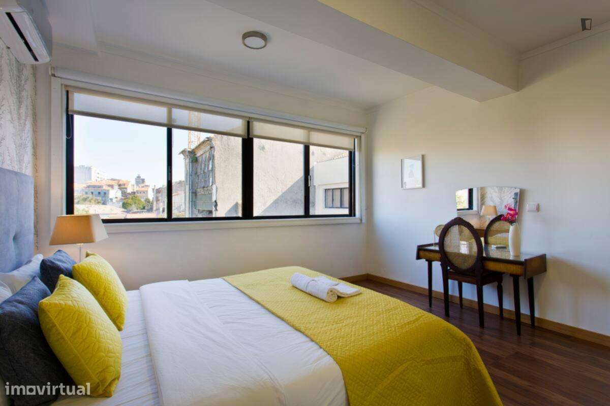 Apartamento com 1 quartos - localizado em Cedofeita Porto - Grande imagem: 4/10