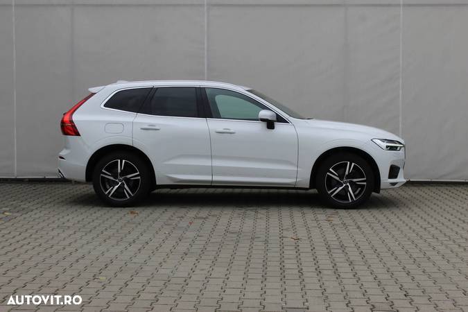 Volvo XC 60 D5 AWD Geartronic RDesign - 6