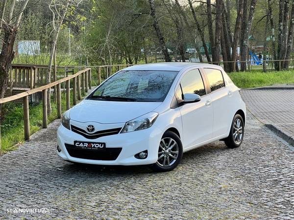 Toyota Yaris 1.4 D-4D Comfort+Navi - 3