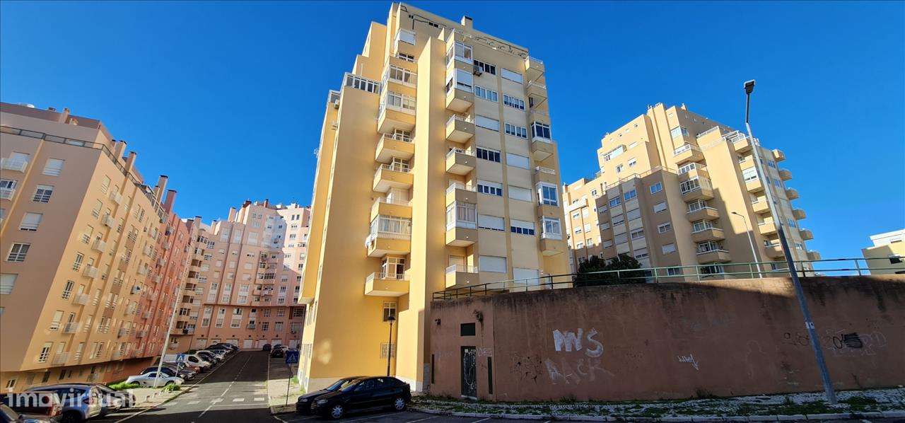 Apartamento T2 Rio de Mouro - Grande imagem: 4/8