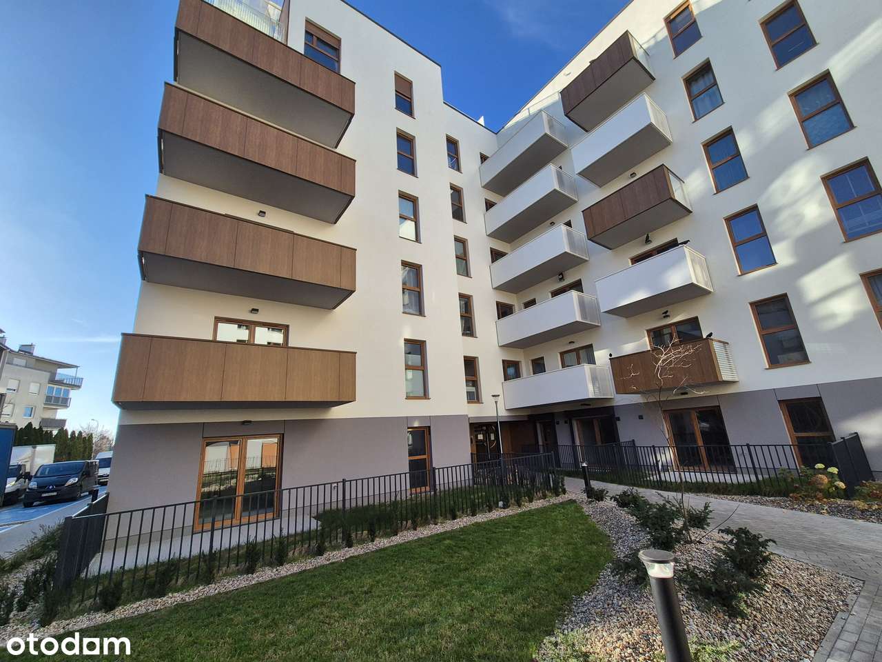 Poznań ul. Milczańska Lune de Malta - 2 pokojowe 42m2 + 1 postojowe - Pełny obrazek: 2/16