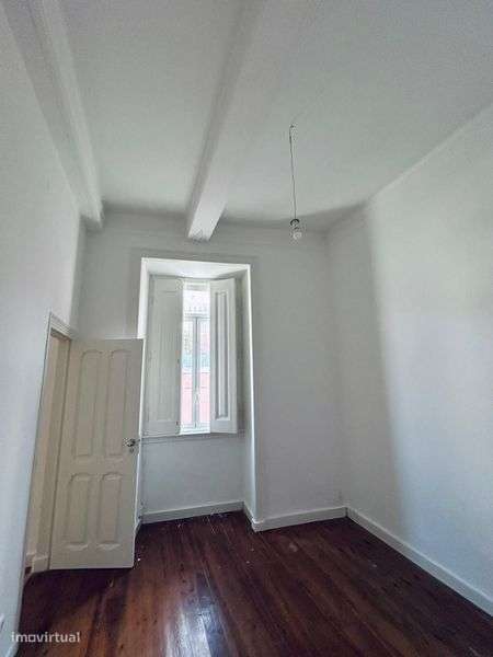 T1 com Terraço e Luz Natural na Ameixoeira - Grande imagem: 5/12