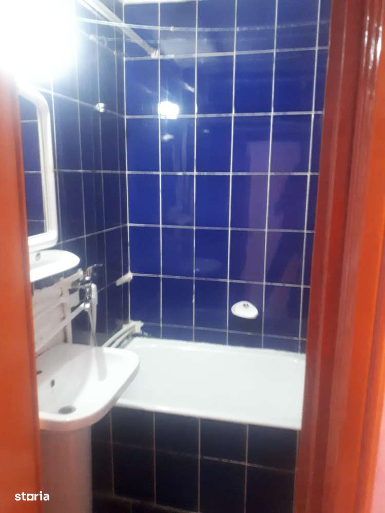 Apartament 2 camere Micro40 et3/4,Liber 32 000 euro neg-7