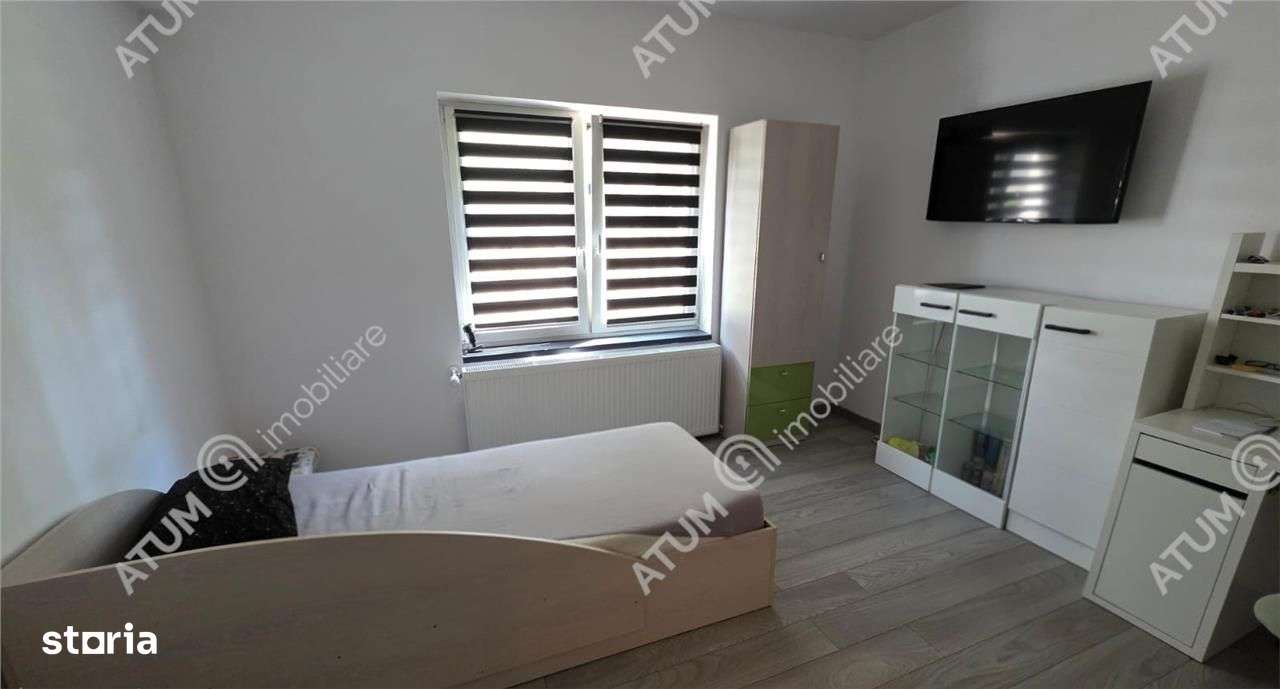 Apartament spatios cu 3 camere in zona Calea Cisnadiei din Sibiu - Imagine principală: 3/14