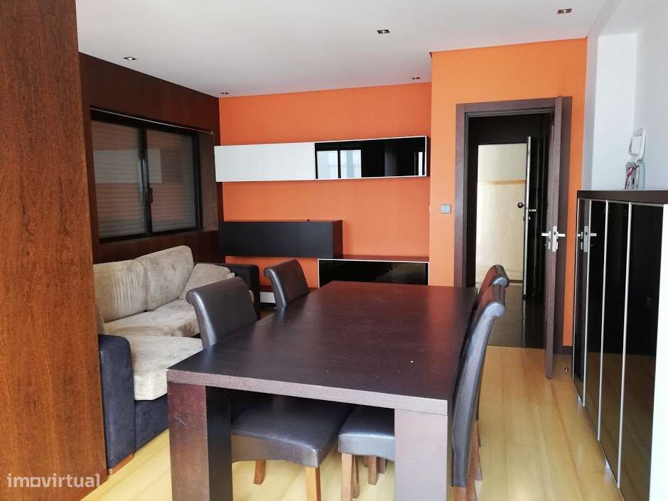 Apartamento t1 renovado vistas mar