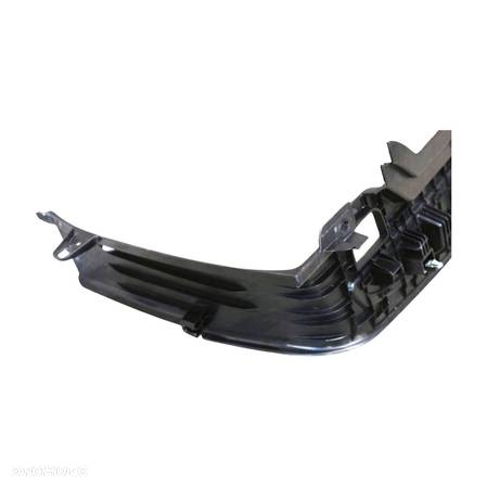 OSŁONA PASA TYŁ TYLNEGO BMW F11 KOMBI 9168470 - 9