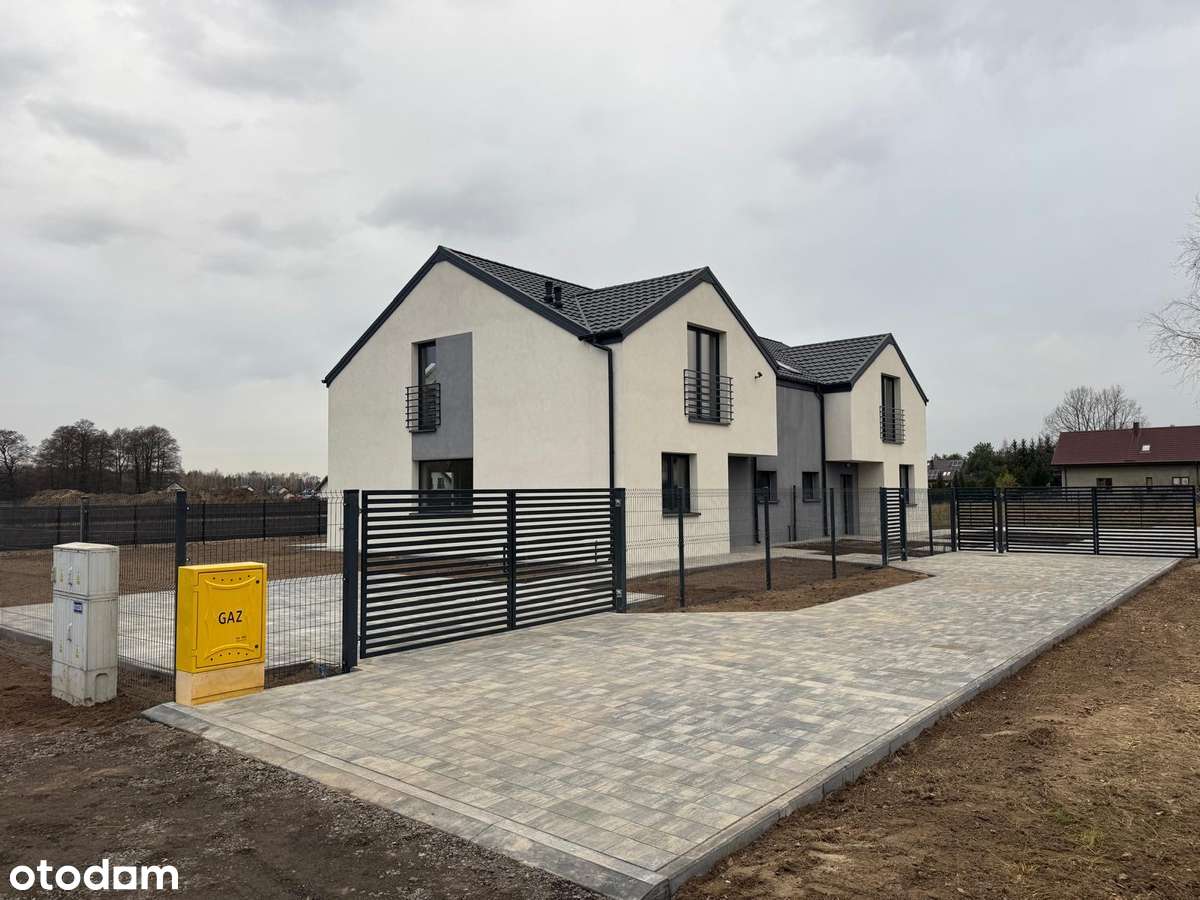 Nowoczesny dom jednorodzinny w zabudowie bliźniaczej, pół bliźniaka - Pełny obrazek: 3/22