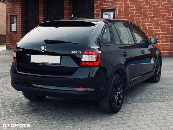 Skoda RAPID Spb 1.6 TDI DPF Style Plus DSG - 10