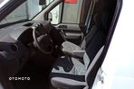 Ford Transit Connect - 22