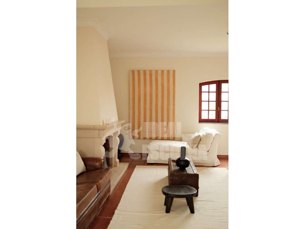 EXCELENTE MORADIA -850.000 €
 MUITO PERTO DAS PRAIAS ...
 BELVERD...-33