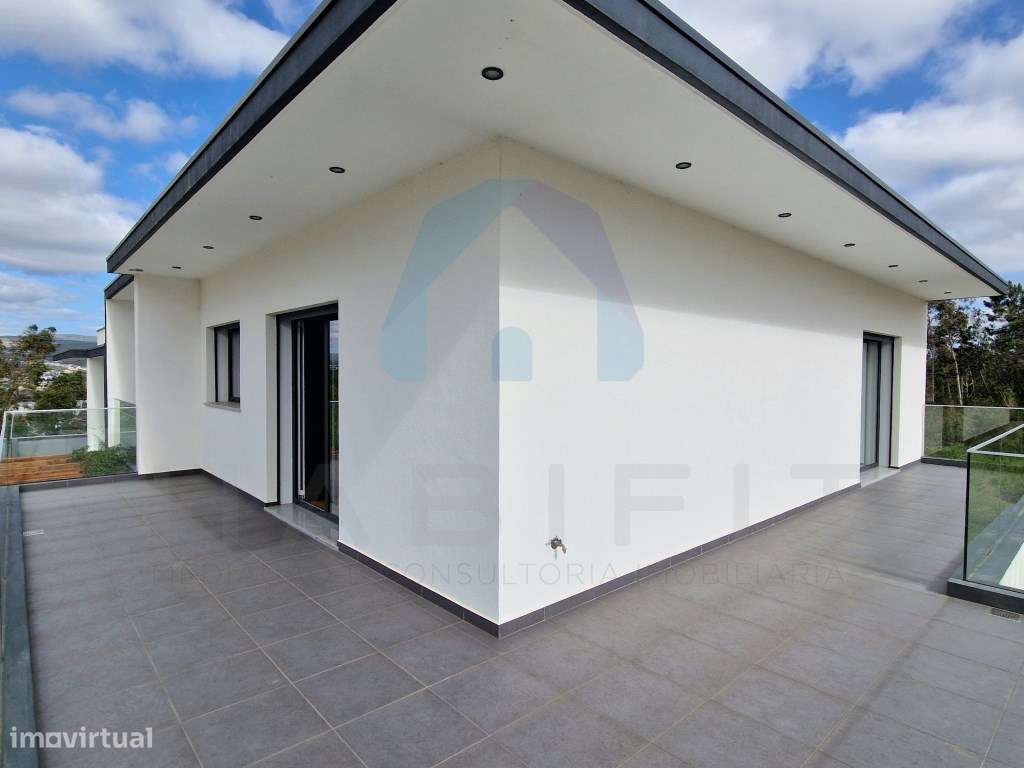 Moradia Semi-Nova - Pombal-29