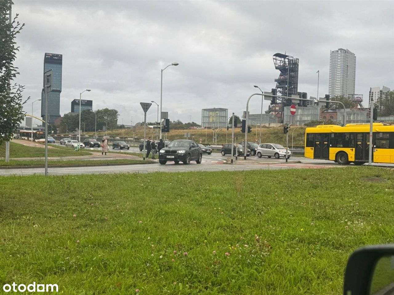 Zawodzie,dobra lokalizacja i winda przy mieszkaniu - Pełny obrazek: 2/6