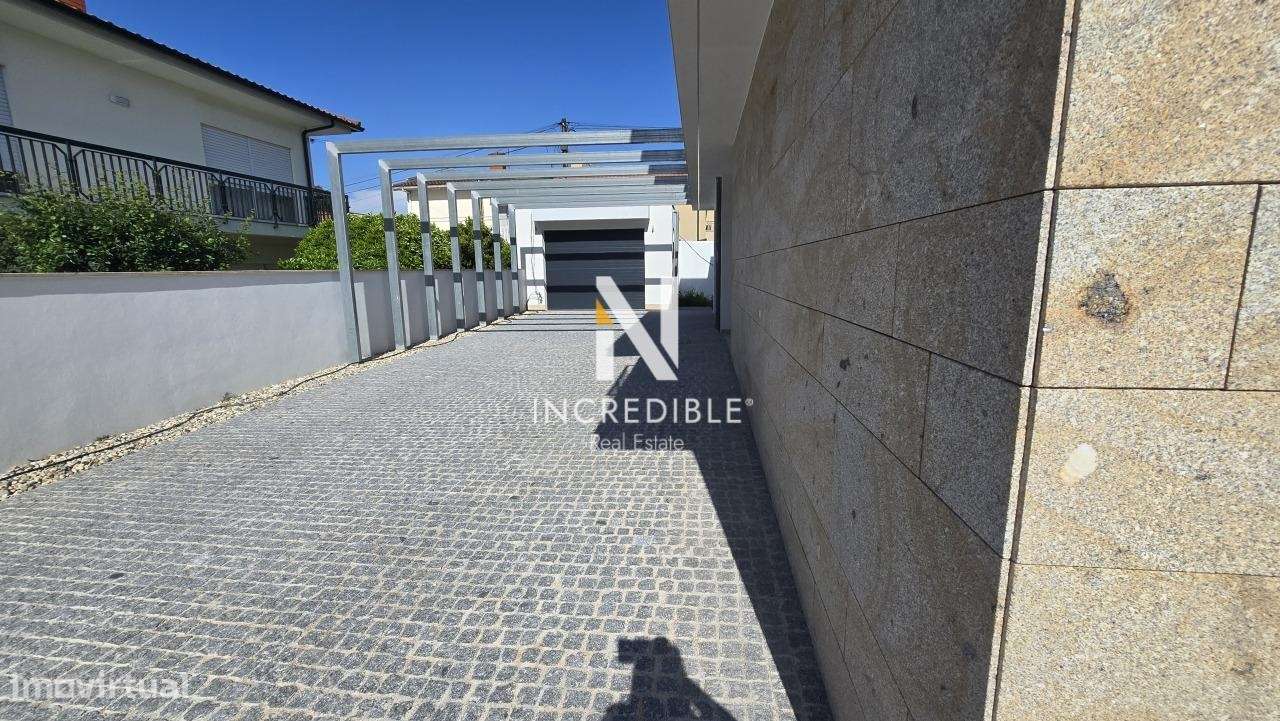 Moradia Geminada T4 Venda em Palmeira,Braga-8