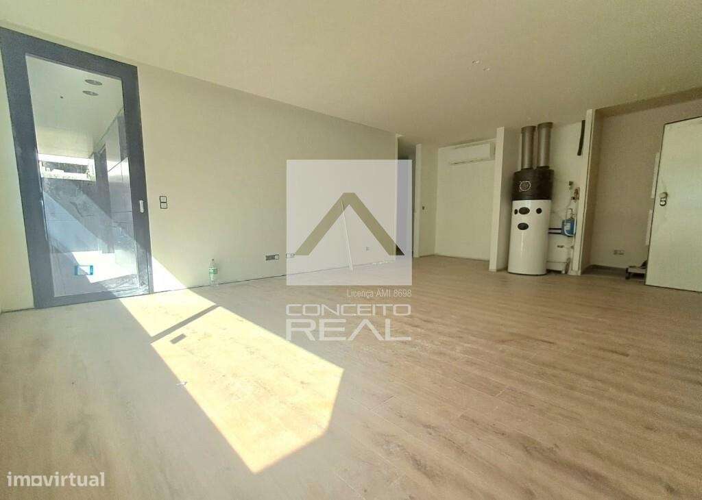 T2 Novo Com Terraco De Luxo Com Box Quinta De Cravel Vila Nova De