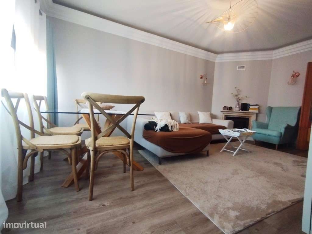 Apartamento T3 Renovado c/ Arrecadação em São Marcos, Sintra - Grande imagem: 4/20