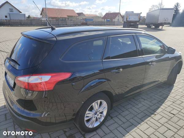 Ford Focus - 10