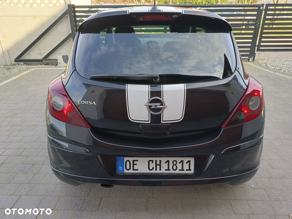Opel Corsa 1.4 16V Sport - 4