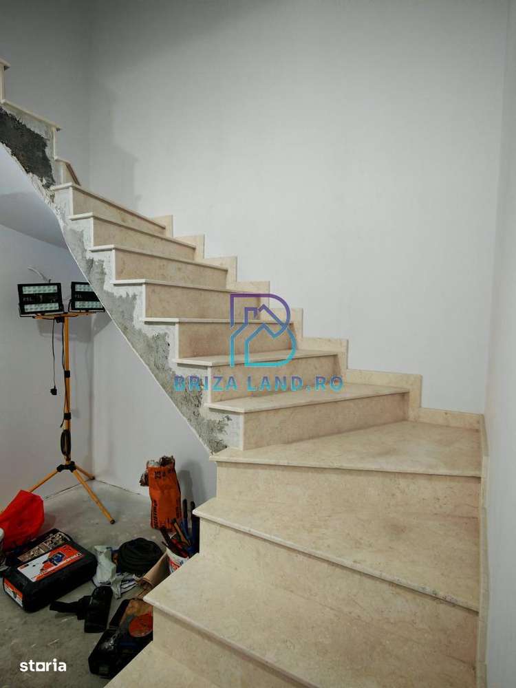 Soseaua Chitilei, Mar,urei, casa P+M, sup. 111mp, 3 camere teren 126mp-9