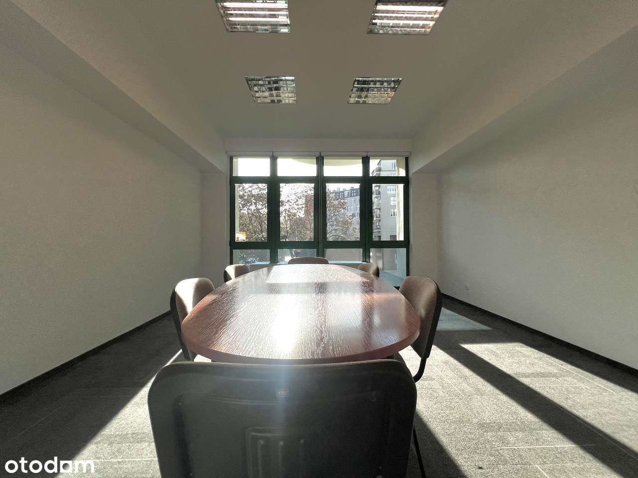 Gotowy LOKAL | centrum Wrocławia | budynek 2000 r. ! od zaraz !-4