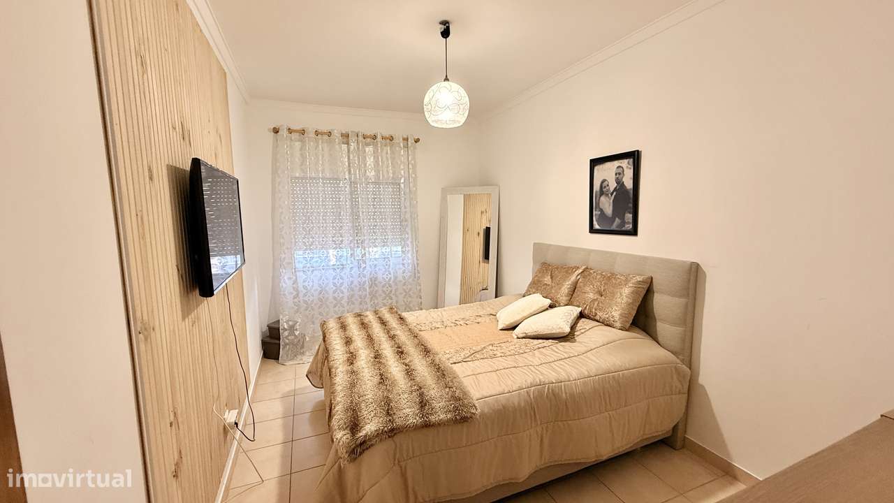 Apartamento T2 espaçoso com 2 varandas, próximo de tudo!-10