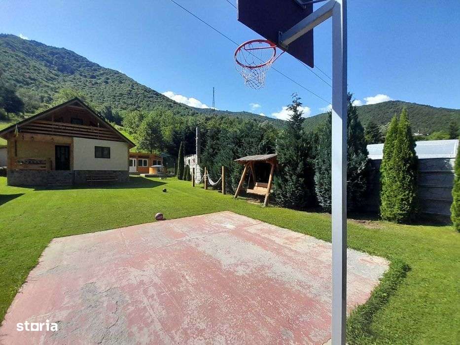 cabana de vanzare /pensiune / afacere la cheie-7
